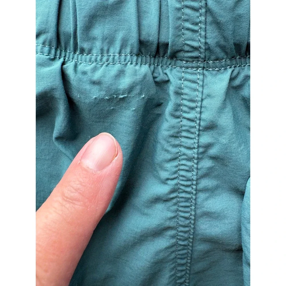 Columbia‎ Mens XL Teal Green Omni-Shade Hiking Shorts Belted Nylon AM4891